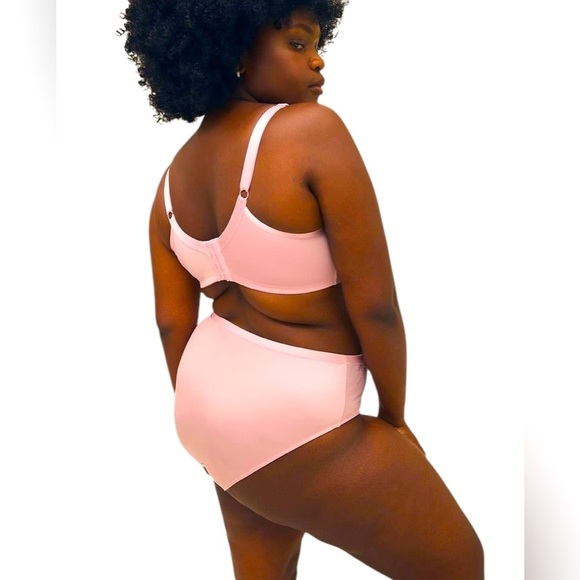 NWOT, Penningtons, Unlined Lilac Embroidered Bra With Underwire, 44DD 🍒 - Picture 4 of 9